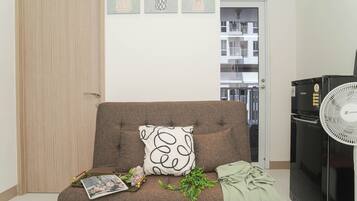 Standard Apartment | Living area