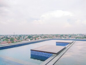 Kolam renang outdoor