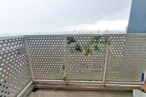 Standard Studio | Balcony view