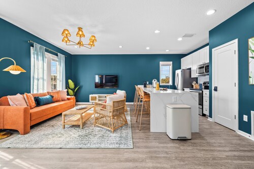 Boho City Escape Sleeps 8 Tampa Heights