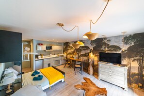 Room - La Boheme Studio Provence Terrace Parking Air Conditioning (Lorgues)