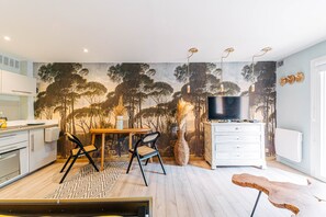 Living area - La Boheme Studio Provence Terrace Parking Air Conditioning (Lorgues)