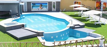 ADONAI HOTEL & APARTMENTS