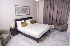 Desk, laptop workspace, blackout curtains, free WiFi - ADONAI HOTEL & APARTMENTS (SPINTEX)