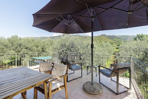 Apartment 'L'oasi Di Alice' with Mountain View, Wi-Fi and Air Conditioning