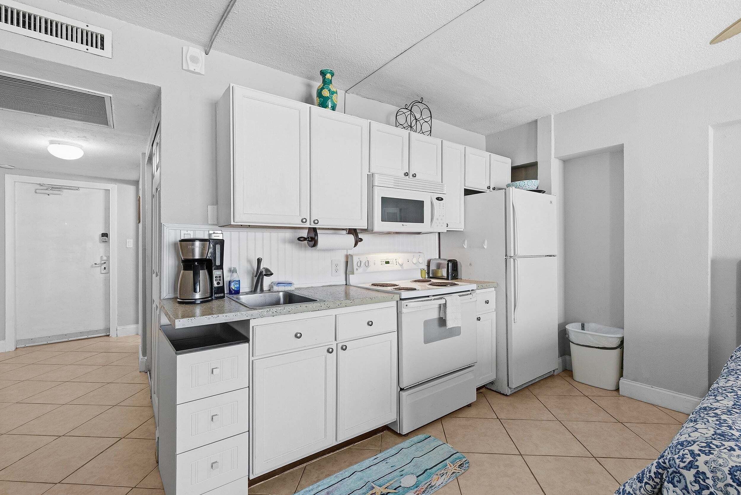 Appart'hôtel, 2 grands lits, balcon (Hawaiian Inn 209) | Cuisine privée