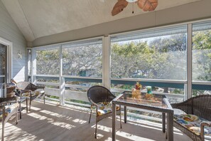 Biệt thự, nhiều giường, bếp, quang cảnh hồ bơi (Sea Woods Villa 277) | Quang cảnh từ phòng