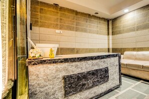House | Reception - Hotel O Happy Times (New Delhi)
