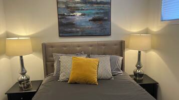 2 bedrooms, iron/ironing board, WiFi, bed sheets