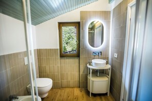 Apartment, Partial Lake View | Bathroom | Shower, hair dryer, towels, soap - La Ca di Nosee (Nesso)