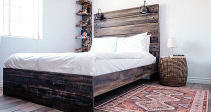 Family Friendly 3BR 2BA In The Middle of LA
