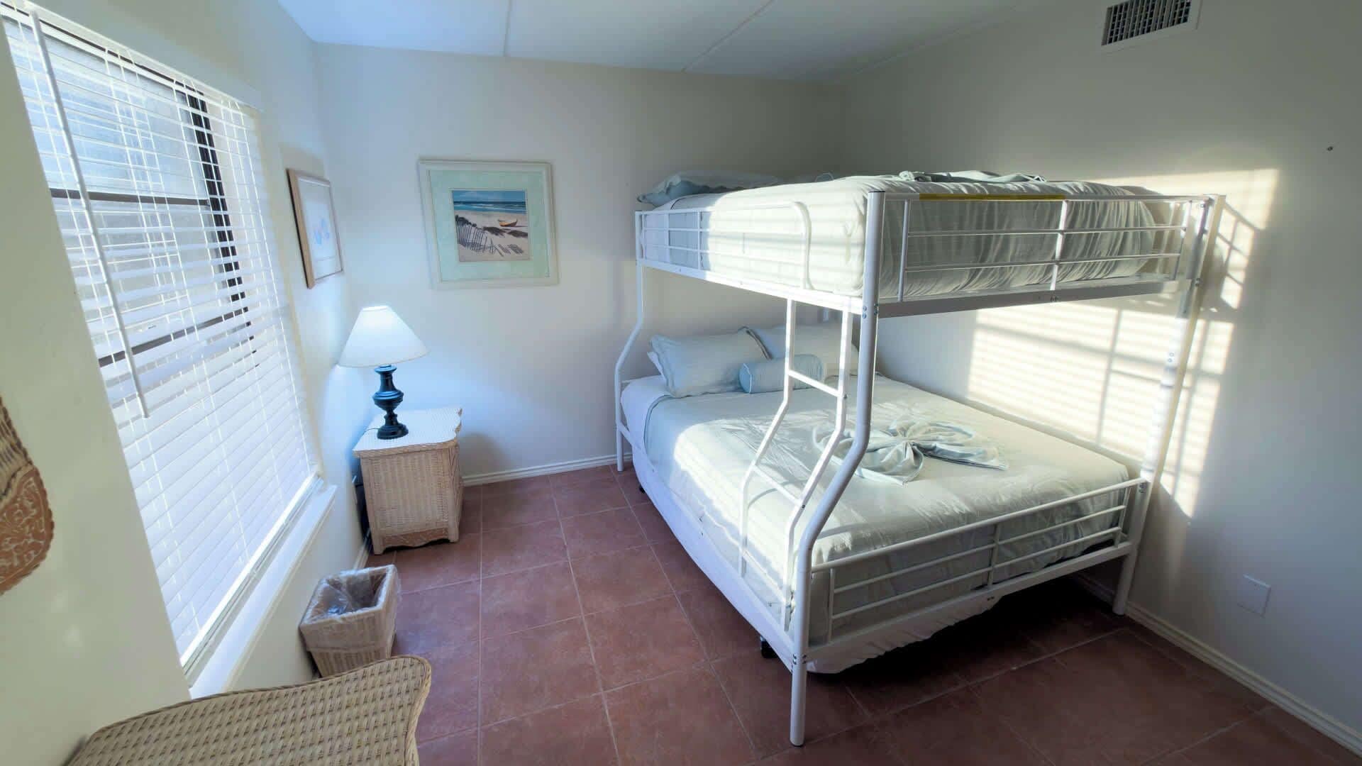 アパートメント ベッド (複数台) パティオ プールビュー (Habitat 1)