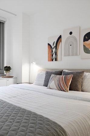 1 habitación, tabla de planchar con plancha, wifi y ropa de cama