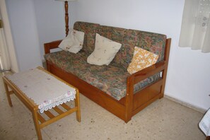 House - Oce3 2A in Benidorm With 2 Bedrooms and 1 Bathrooms (Benidorm)