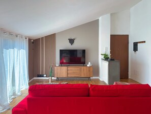 House - Il Terrazzo di Betta With Garage 15 min to Duomo (Milan)