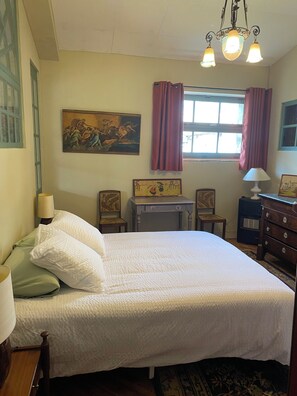 Room - Vrbo Property (Pexiora)