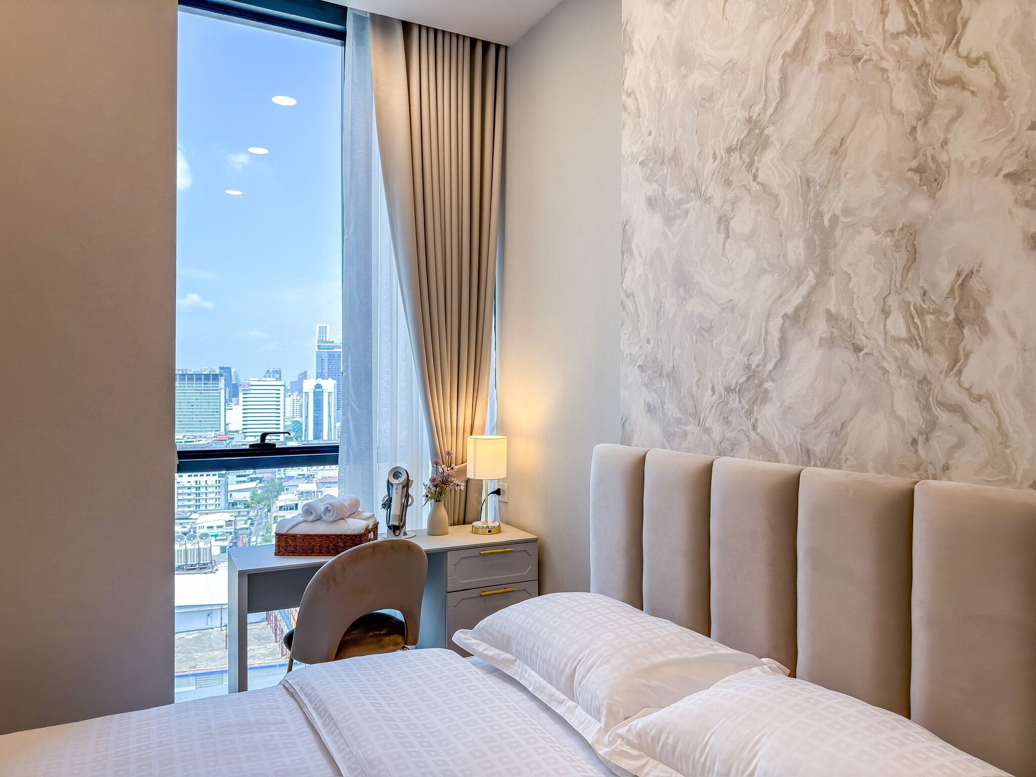 อพาร์ทเมนท์, 1 ห้องนอน, ระเบียง, วิวสวน | ห้องนั่งเล่น