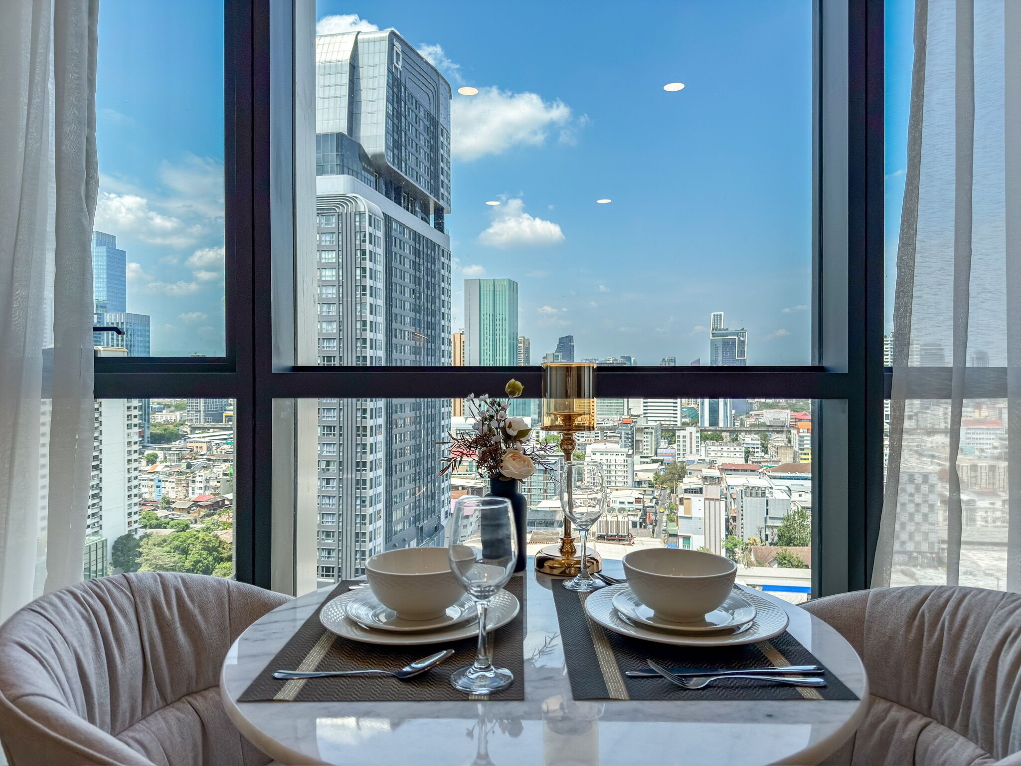 Apartment, 1 Bedroom, Balcony, Garden View | Dining