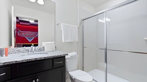 Bathroom - 10br Villa w/ Star Wars Theater & Game Room (Davenport)