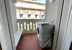 Studio, Balcony | Laundry - Studio With Balcony by the Beach (Caorle)