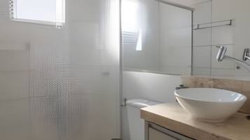 Family Apartment | Bathroom