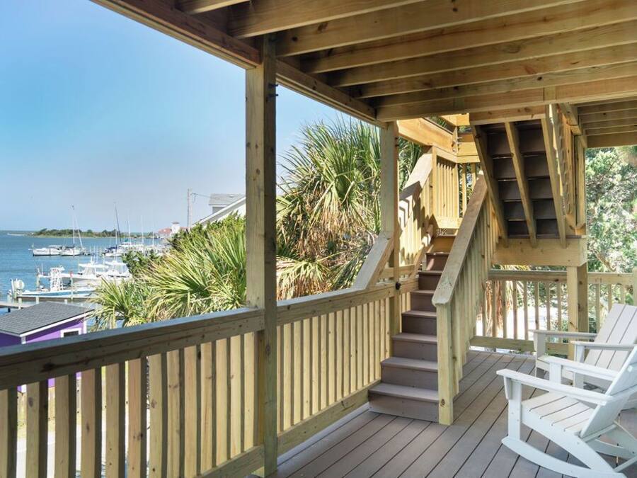 Suite, 1 Bedroom, Harbour View (Sunset Bunk Double Balcony) | Pemandangan balkoni