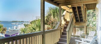 The Silver Lake Hotel at Ocracoke