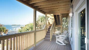 Suite, 1 Schlafzimmer, Hafenblick (Sunset Bunk Double Balcony) | Blick vom Balkon