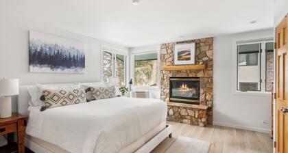 Hey Toblers! Ski chalet vibes in a 2Bd/2Ba townhome in Snowmass Village, CO