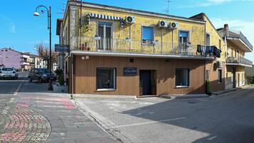 Apartment | Exterior