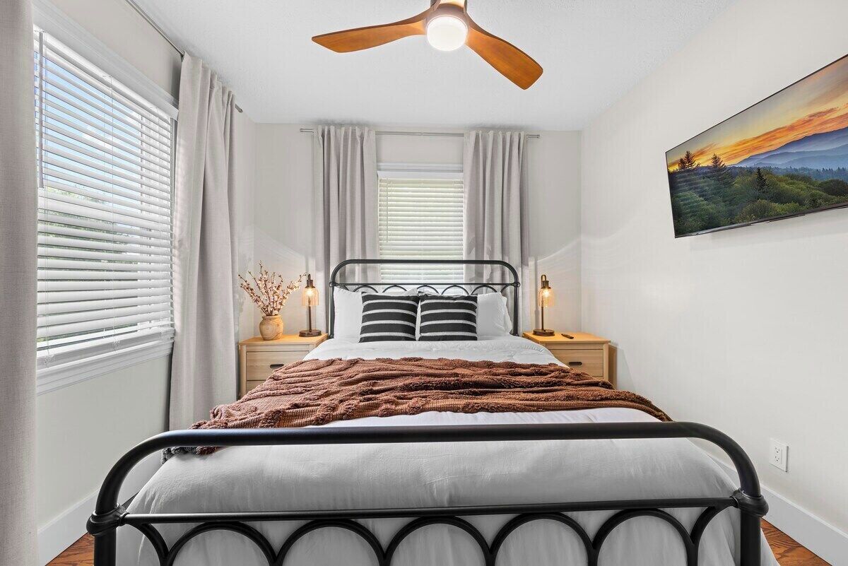 3 chambres, bureau, fer et planche à repasser, Wi-Fi gratuit