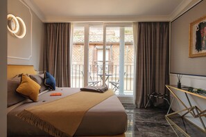 2 bedrooms, iron/ironing board, WiFi, bed sheets - Luxury Over Time (Roma)