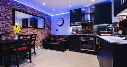 BlueBrick Penthouse Near Reading Town Centre