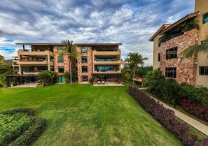 Exterior - Punta Mita 4BR Paradise | Golf Course Views (Punta Mita)