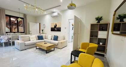 Elegant 2-bedroom apartment with AC in Montegrotto Terme