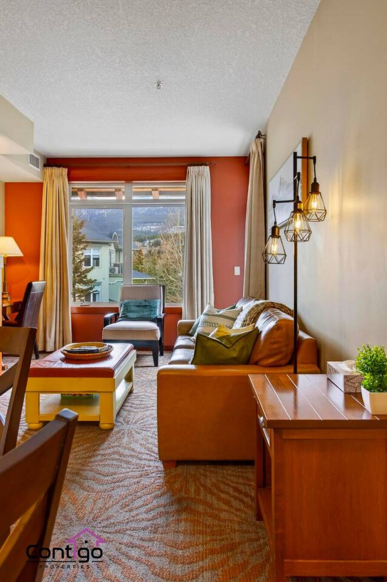 Alpine Luxe | Mtn Views | Pool & Hot Tub | Gym |Ac - Canmore
