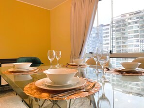 Family Apartment | Dining - Confortable 2 BR departamento Miraflores (Lima)