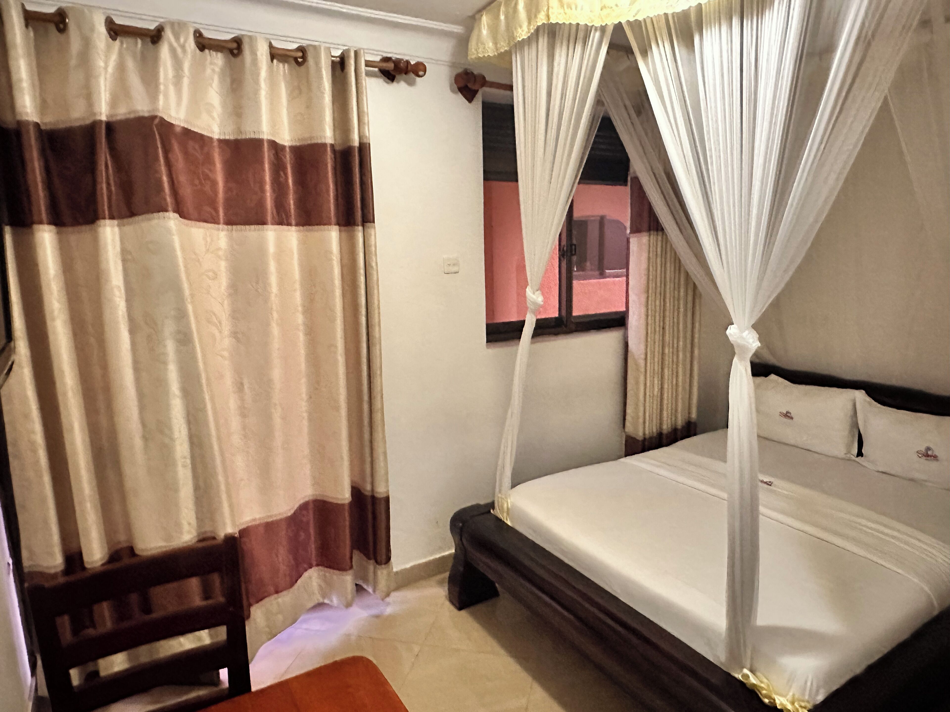 Phòng đơn, ban công, quang cảnh vườn