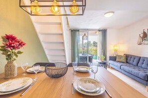 Dining - Clos Fontaine House with garden, pool (Valras-Plage)