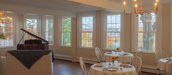 Graceful and inviting, The Serenity Garden Suite
No Cleaning Fee