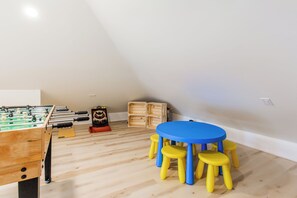Spielezimmer