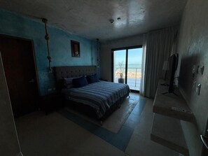 Deluxe Room, Balcony, Sea View | In-room safe, blackout drapes, free WiFi, wheelchair access - Simple & Luxury (Progreso)