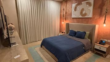 Basic Room | In-room safe, blackout drapes, free WiFi, wheelchair access