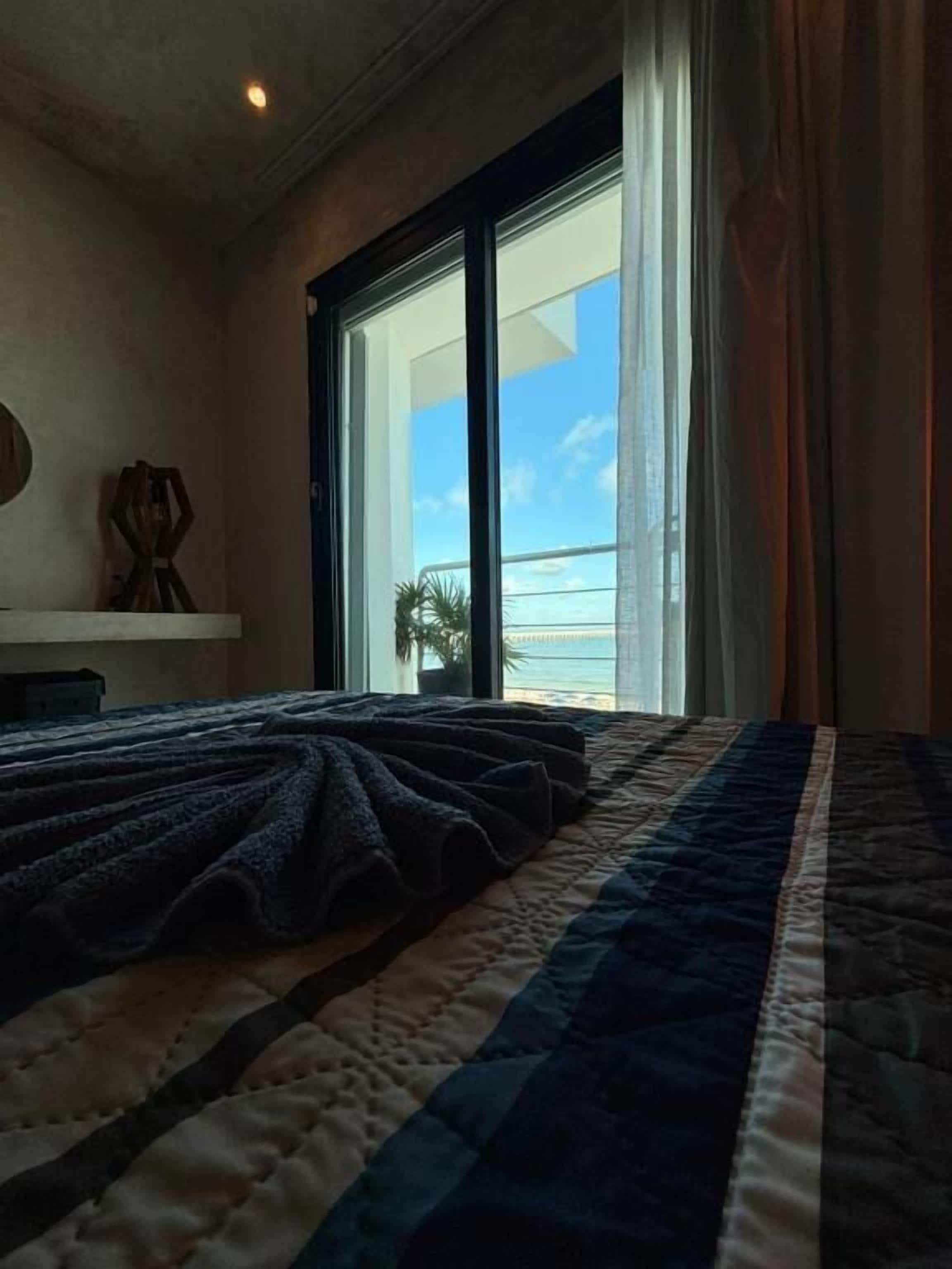 Chambre avec lits jumeaux, balcon, vue mer | Intérieur