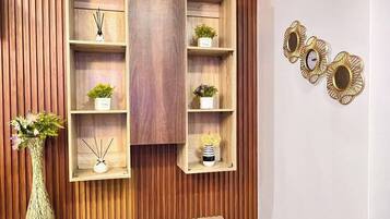 Deluxe Apartment, Balcony, City View | Interior