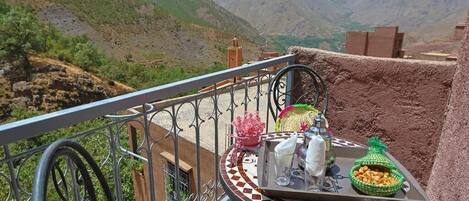 Comfort Double or Twin Room, Balcony, Mountain View | Outdoor dining