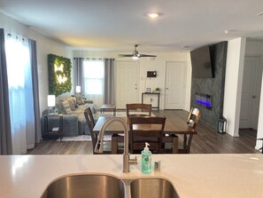 Dining - This Must Be The Place, 3 Bed, 2 Bath, Sleeps 8, Outdoor living and Pool (Heartland)