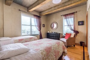 全景公寓, 海滩景观 | 办公桌、笔记本电脑工作区、免费 WiFi