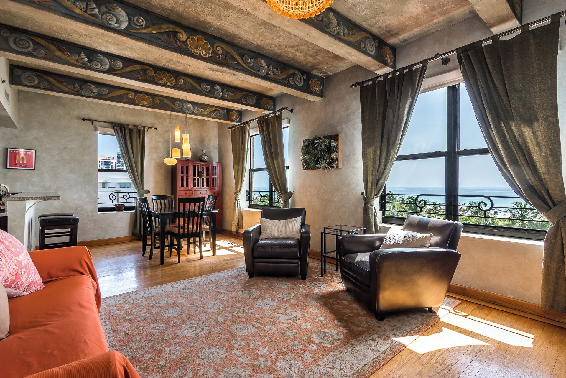 Panoramic Apartment, Beach View | Living area
