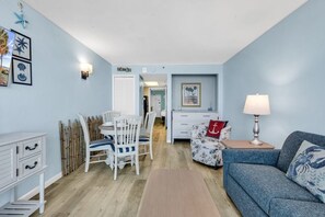 TV - Compass Cove 268: Oceanfront (Myrtle Beach)